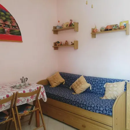 Casa Vacanza A 100M Dal Mare Ferienhaus Cirella